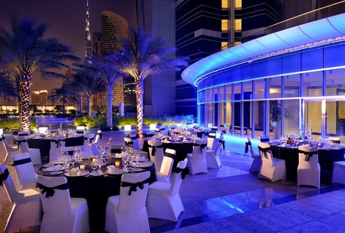 Aqua Poolside Grill And Bar